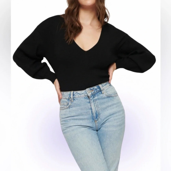 Dynamite black ribbed knit Luca puff sleeve V neck long sleeve  sweater Sz M - Picture 14 of 14